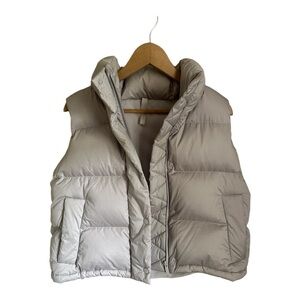 Lululemon Grey Vest: Cropped Size 4